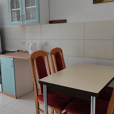 Pokoje Przy Kominie Piecki  Extérieur photo