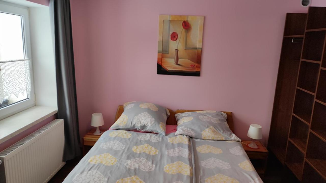 Pokoje Przy Kominie Piecki  Extérieur photo