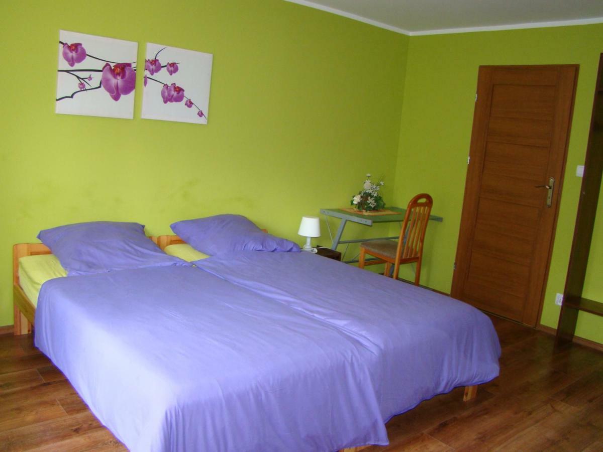 Pokoje Przy Kominie Piecki  Extérieur photo