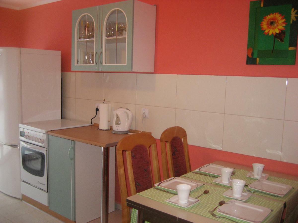 Pokoje Przy Kominie Piecki  Extérieur photo